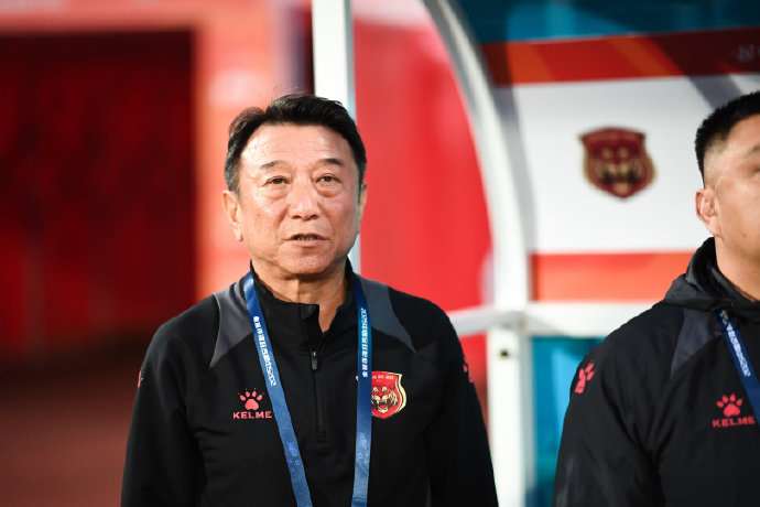 中甲三队齐换帅：嘉定汇龙3-0开门红 苏州换萨尔科 红狮垫底自救