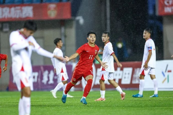 09国少5-2逆转澳洲夺冠 进攻端全面开花仍存后腰缺口