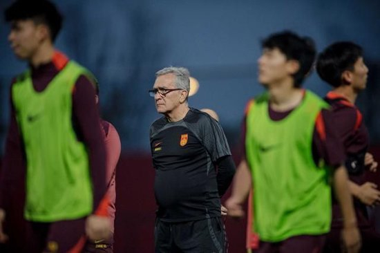 伊万南征定调：强攻是假象，防守才是真