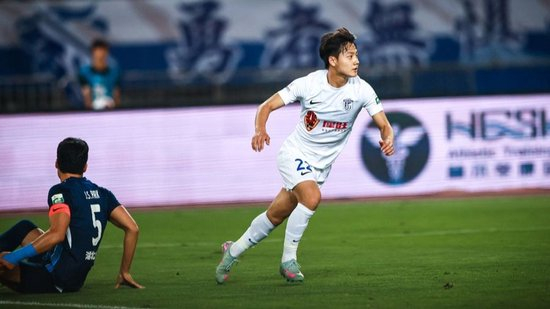 U20攻击群单轮5球 王钰栋8球并列射手榜首
