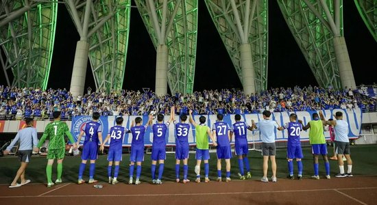 两名外援首发，申花靠本土球员3-1逆转梅州，刘诚宇杨皓宇处子球