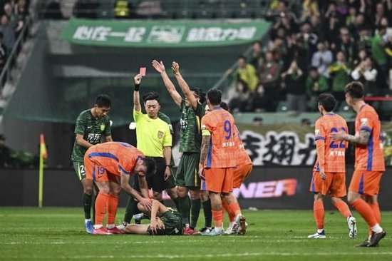 鲁沪大战前泰山连开两会整风 防守数据触目惊心