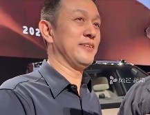 李斌兑现与姚明赌约：今晚现身上海VS广厦CBA总决赛G5