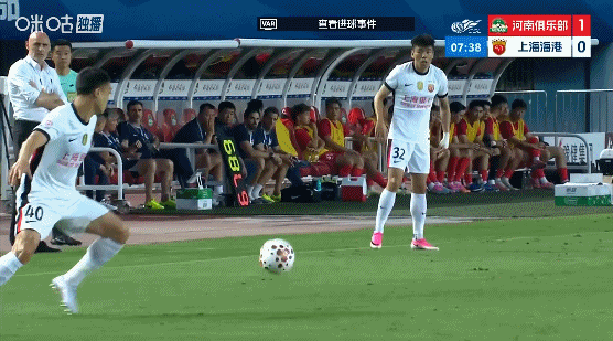 吾米提江低级失误送礼 纳萨里奥破门李新翔扳平 河南半场1-1海港
