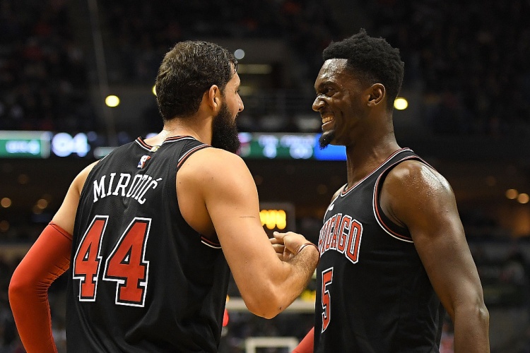 阿德巴约拳击希罗！热火内讧升级，NBA队友反目史再添新例