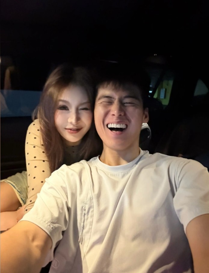 陈家政女友晒照配文耐人寻味,上赛季场均3.7分季后赛零数据 陈家政女友晒照配文耐人寻味,上赛季场均3.7分季后赛零数据