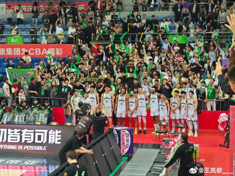王岚嵚致老东家同曦&辽宁：收获成长与历练 感谢给予我机会与舞台